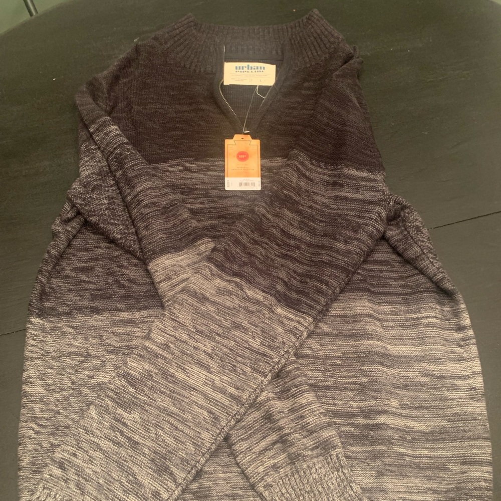 Urban Pipeline Zip Mock Pullover L